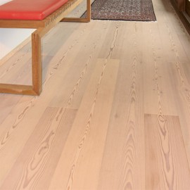 Lerk Natur Lut og Hvitolje 180mm<br/ > Wiking Plankegulv